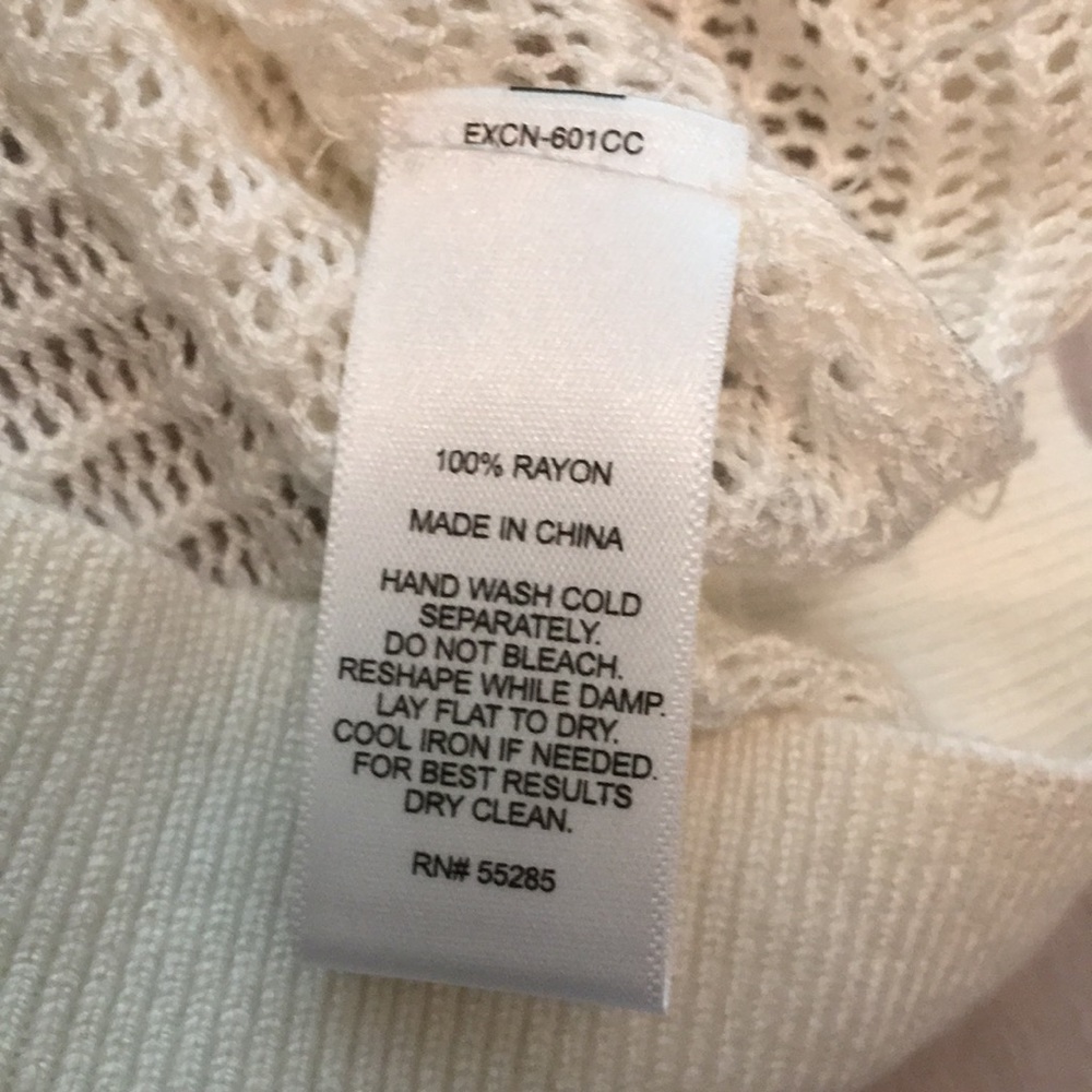 Express Sweater - Picture 4 of 4
